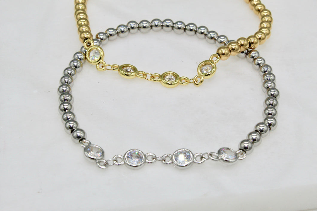 Stainless steel bead stretch bracelet with CZ detail