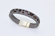 Load image into Gallery viewer, Magnetic closure animal print bracelet