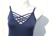 Load image into Gallery viewer, Seamless lattice front cami with adjustable straps