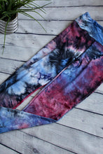 Load image into Gallery viewer, Tie Dye Yoga Band Active Leggings