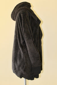 New Arrival --- Black Faux Fur Plush Hooded Teddy Jacket with Pockets