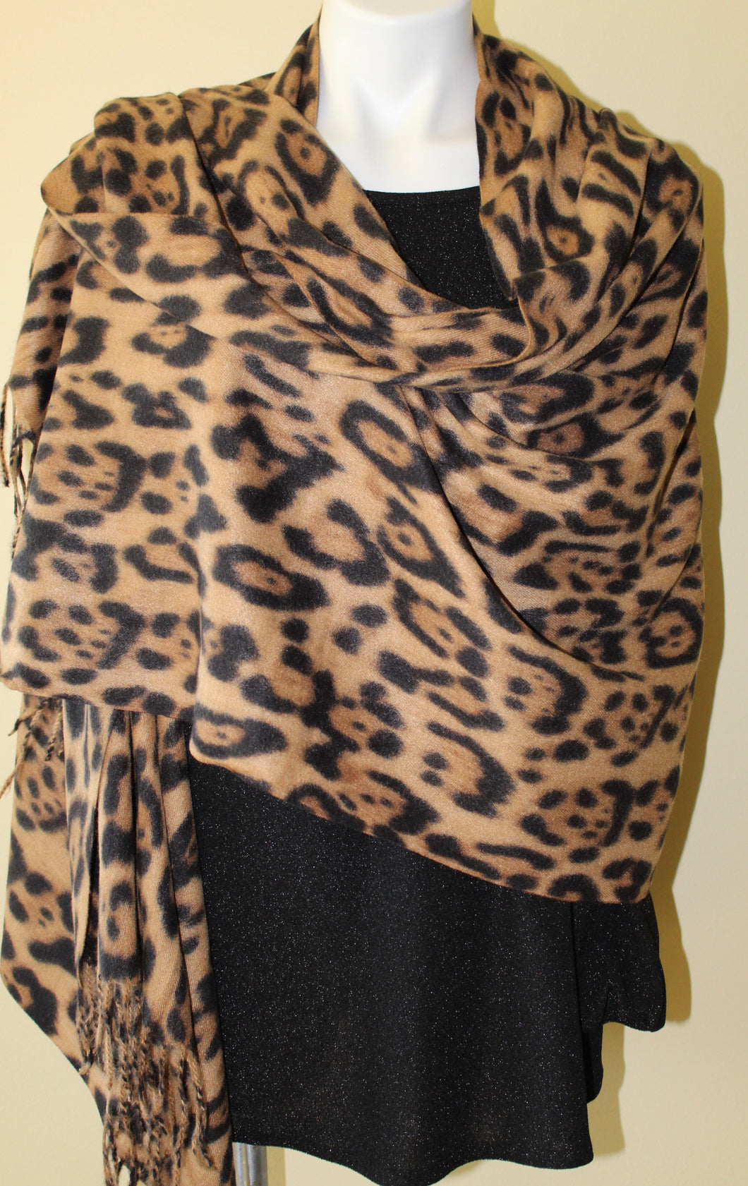 New Arrival --- Leopard Print Soft Scarf