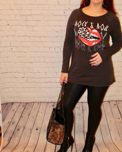 Long sleeve graphic tee rock & roll mouth cheetah tongue print