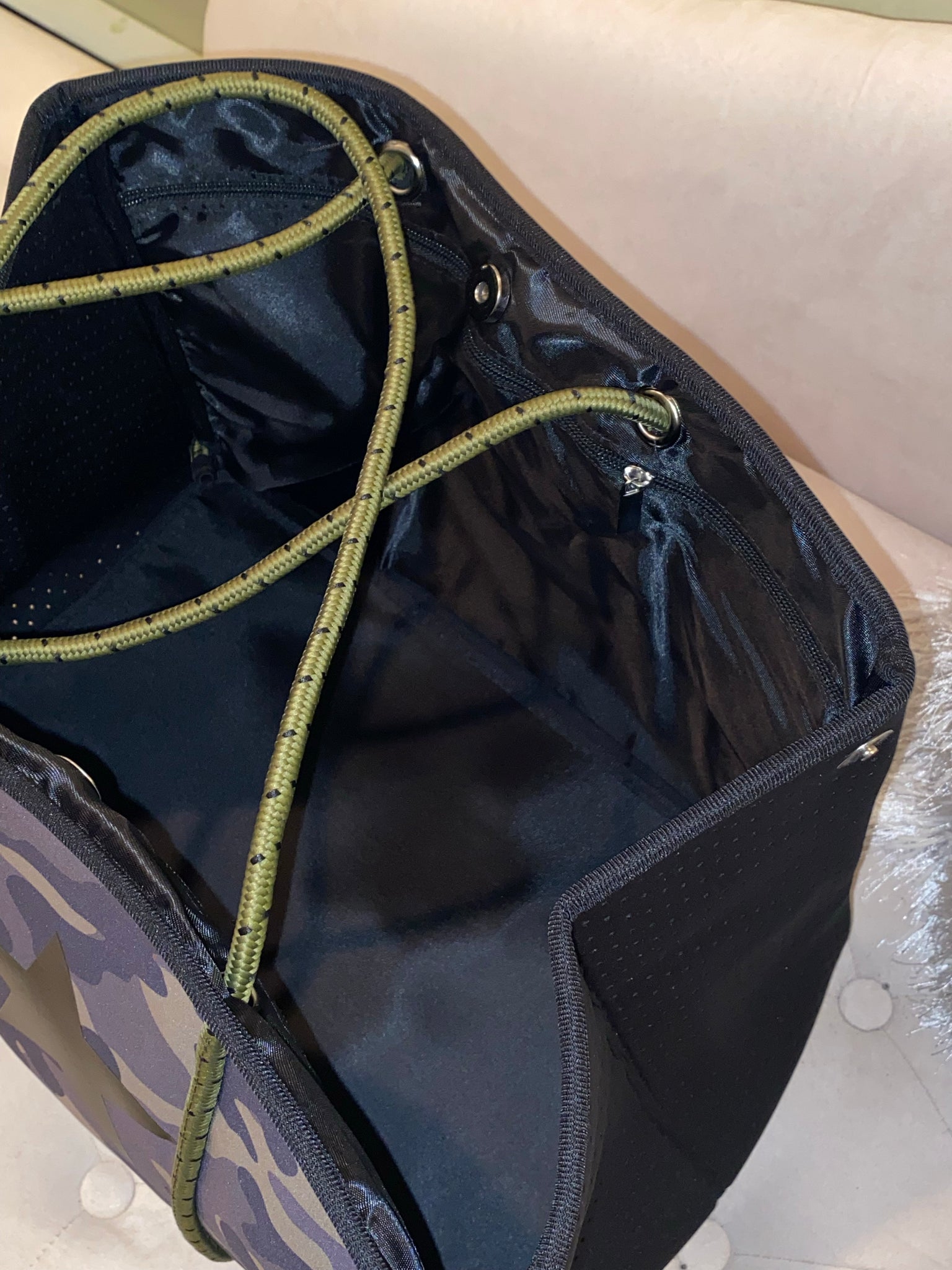Neoprene Camo Tote Bag – A&O International